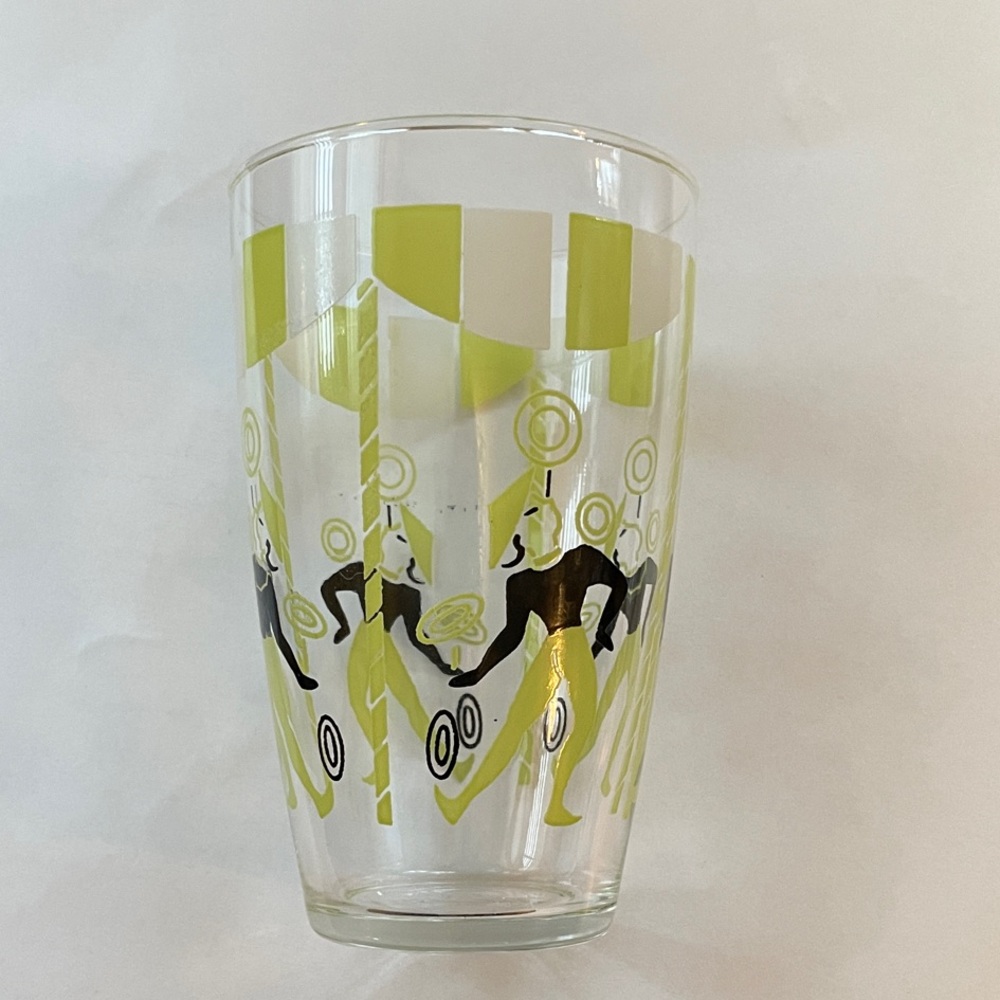 Vintage MCM 1946 Libbey Carnival 8 Ring Circus Series Juggler Glass Tumbler RARE